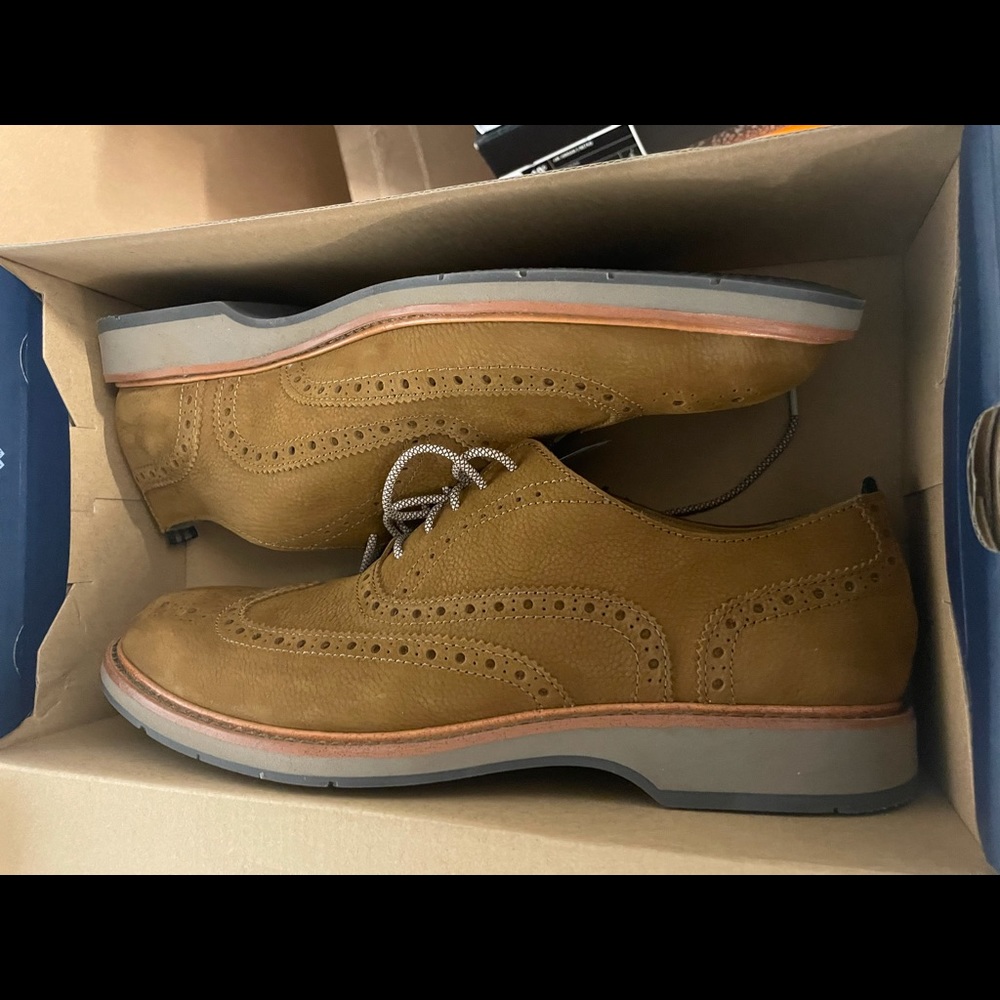 Cole haan shoes size 10.5